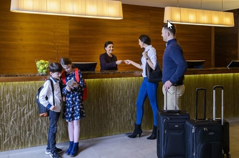 Cork International Hotel Εξωτερικό φωτογραφία